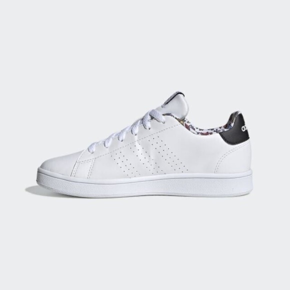 Adidas Pokemon Advantage K White Sneakers Unisex  US 51/2  Fits Women 7 1/2 - Picture 2 of 7